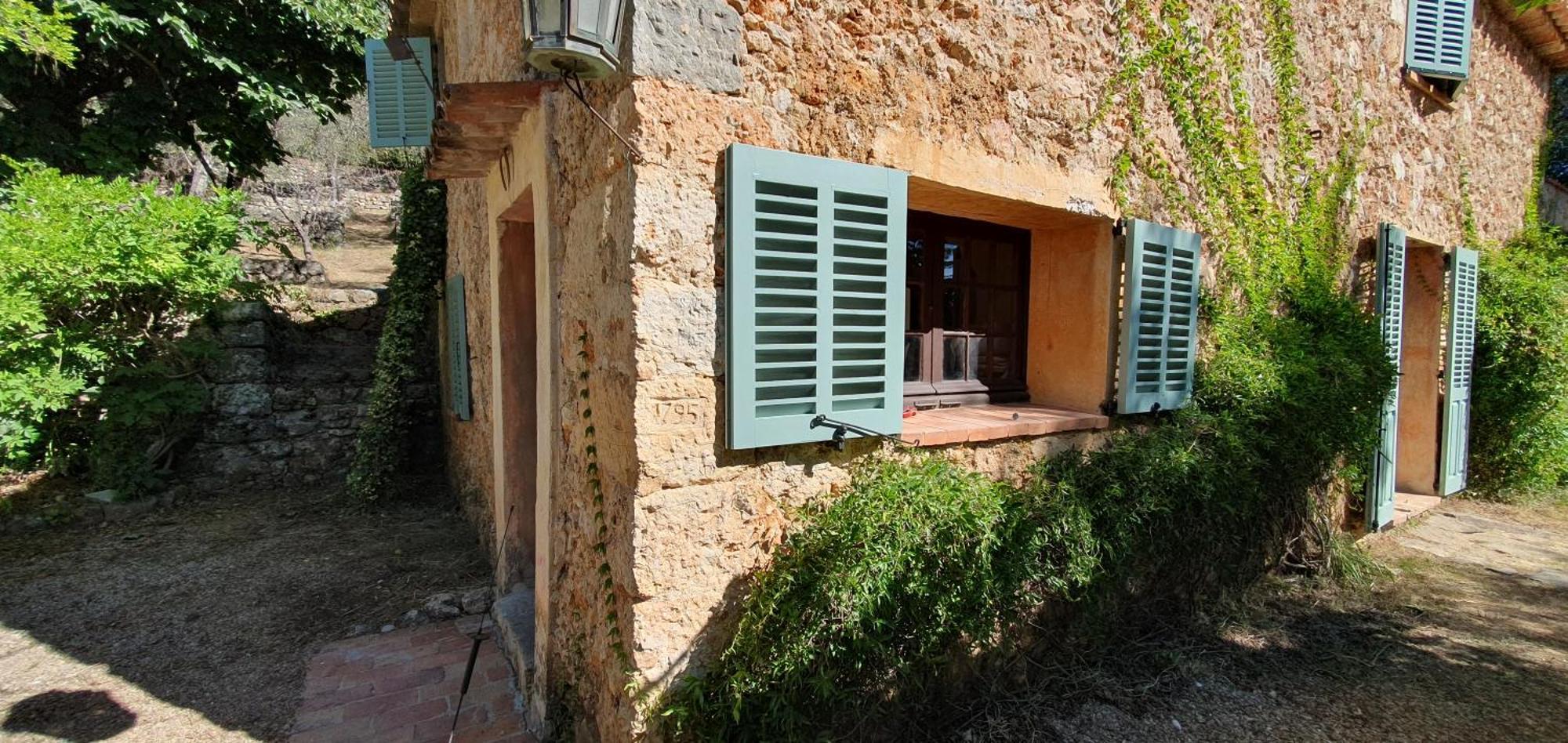 Mas 18eme Oliveraie Hébergement de vacances *